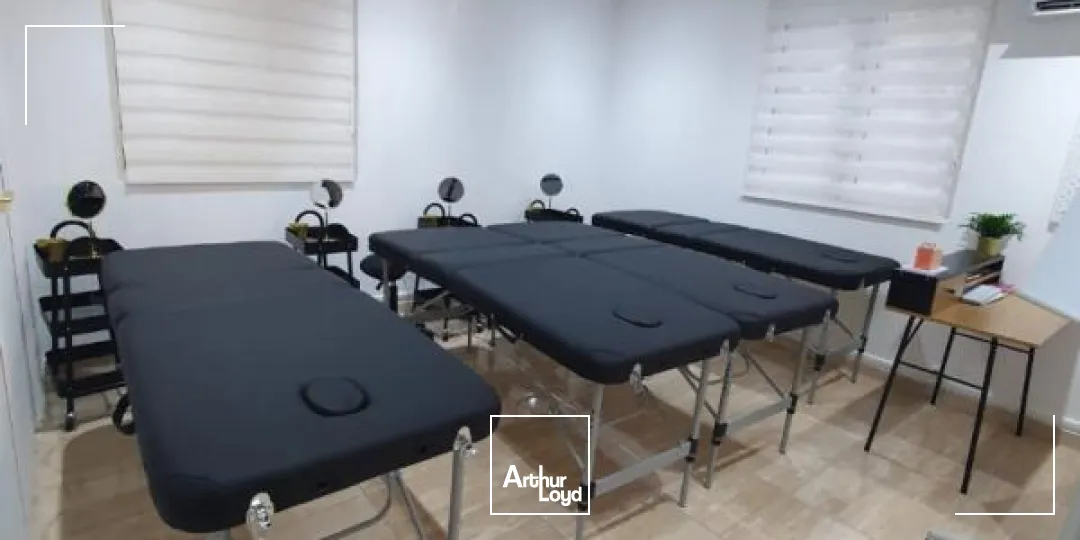 Locaux commerciaux - Cession - Fort De France - 97200 - 64-64 - 7726186