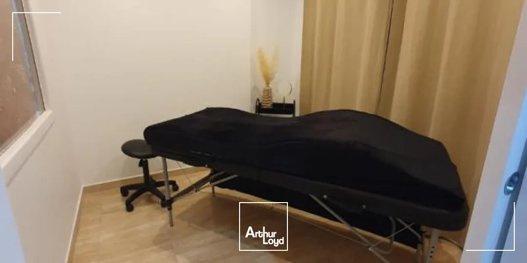 Locaux commerciaux - Cession - Fort De France - 97200 - 64-64 - 7726188