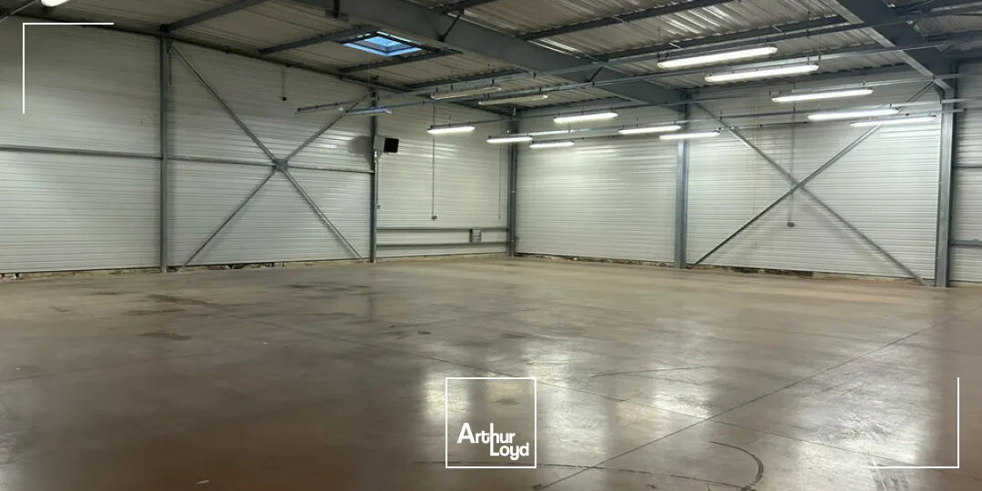 Locaux d'activité & Entrepôts - Location - FAMECK - 57290 - 1200-1200 - 7726232