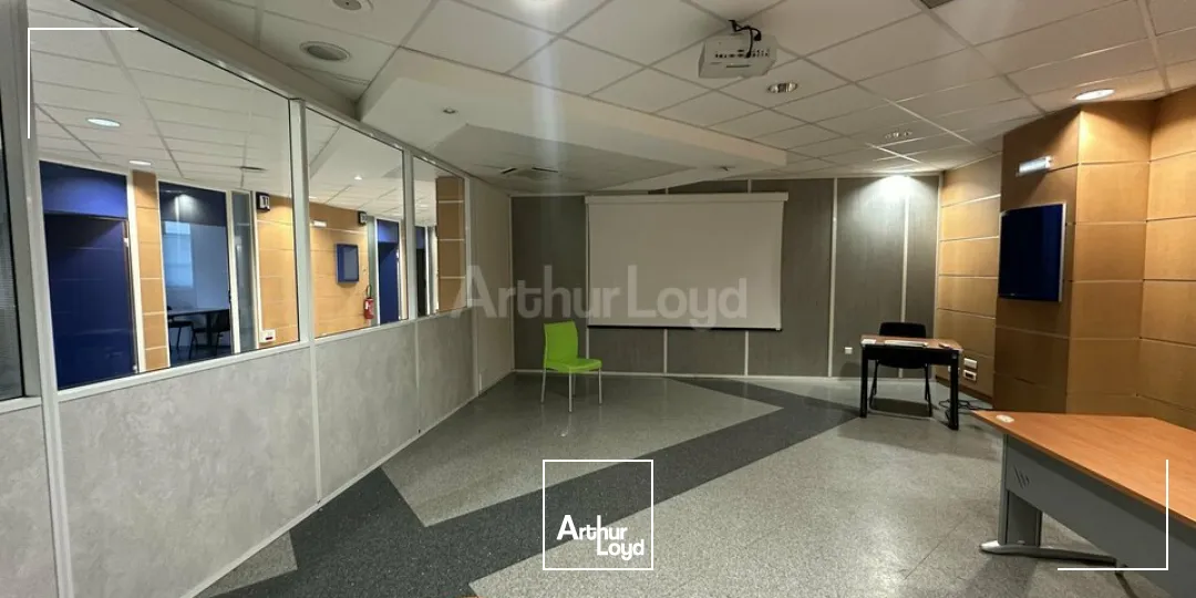 Locaux commerciaux - Location - STRASBOURG - 67200 - 864.7-864.7 - 7726397