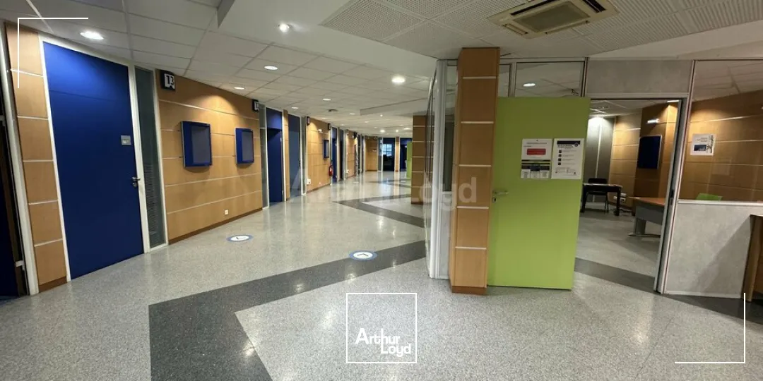 Locaux commerciaux - Location - STRASBOURG - 67200 - 864.7-864.7 - 7726399