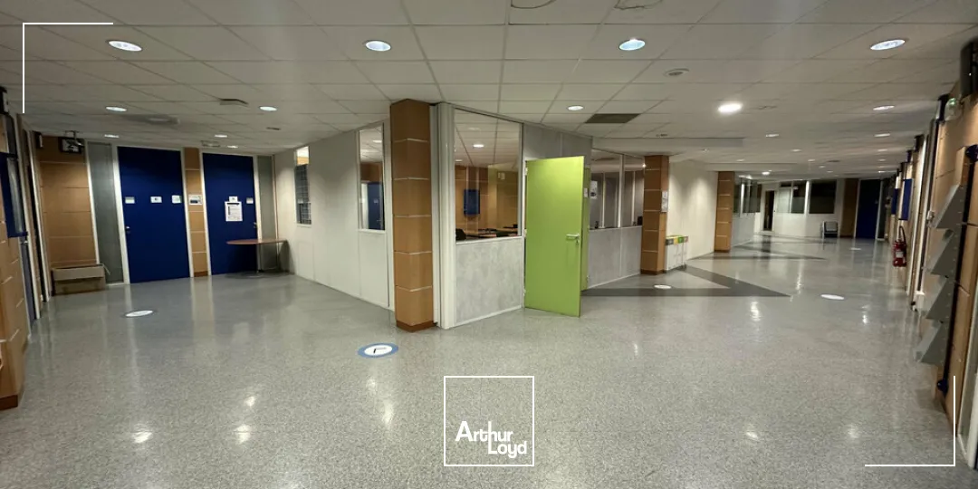 Locaux commerciaux - Location - STRASBOURG - 67200 - 864.7-864.7 - 7726403