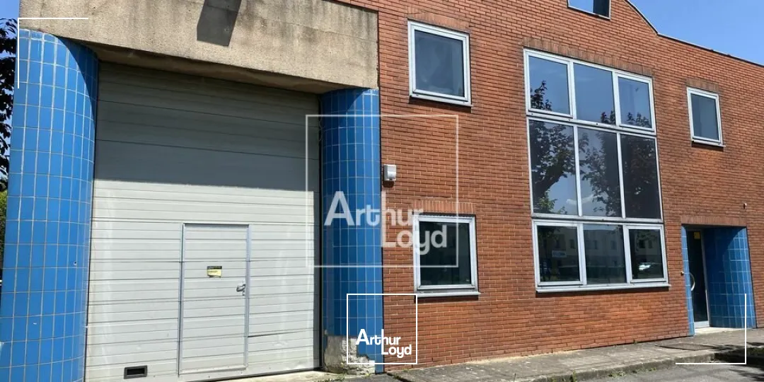 Locaux d'activité & Entrepôts - Vente - MOISSY-CRAMAYEL - 77550 - 300-300 - 7726476