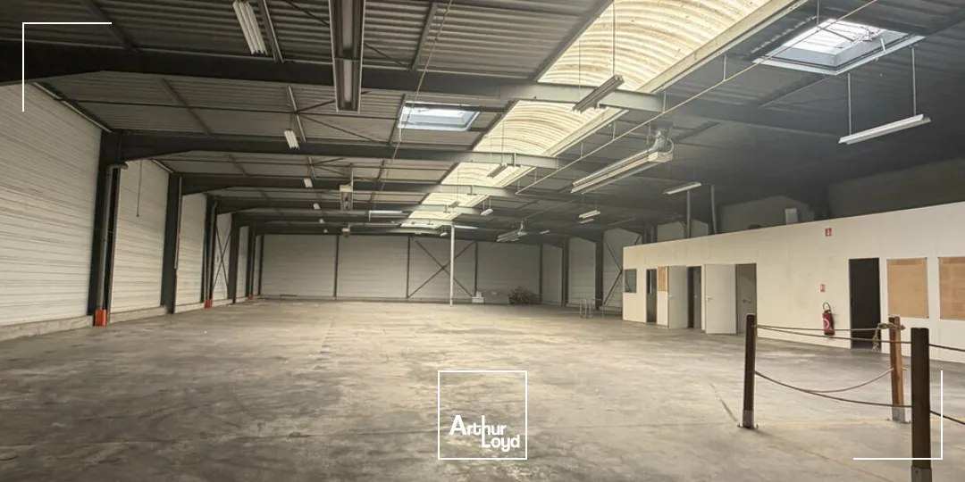 Locaux d'activité & Entrepôts - Location - BOURGES - 18000 - 1118-1118 - 7726571