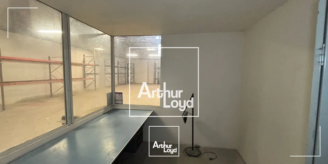 Locaux d'activité & Entrepôts - Location - NIMES - 30900 - 216-216 - 7726669