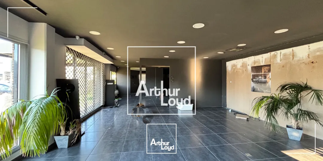 Locaux commerciaux - Location - NIMES - 30900 - 222-222 - 7726697