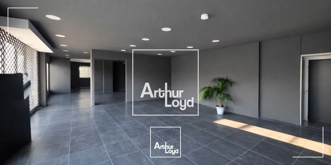 Locaux commerciaux - Location - NIMES - 30900 - 222-222 - 7726700