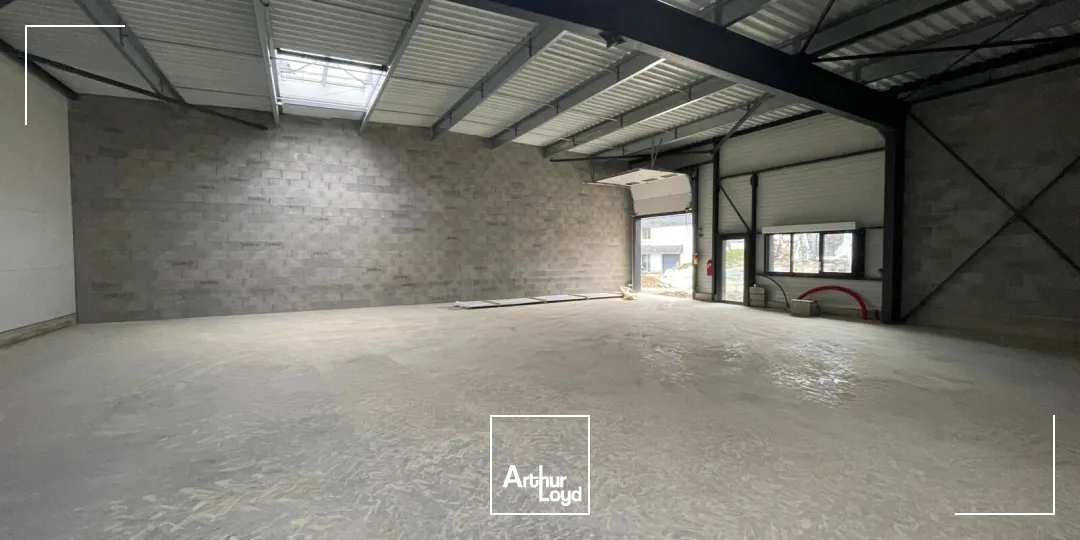 Locaux d'activité & Entrepôts - Vente - SAINT AVE - 56890 - 314.6-314.6 - 7726729