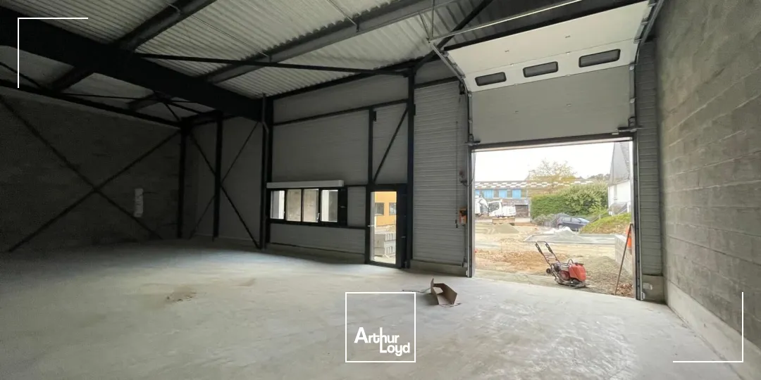 Locaux d'activité & Entrepôts - Location - SAINT AVE - 56890 - 237.7-237.7 - 7726733