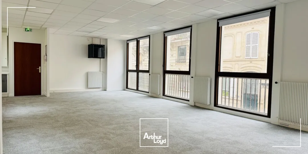 Bureaux - Location - PARIS - 75016 - 67-67 - 7726833