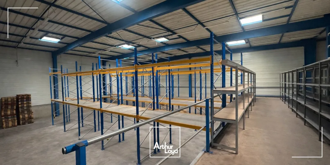 Locaux d'activité & Entrepôts - Location - SARAN - 45770 - 988.74-988.74 - 7726905