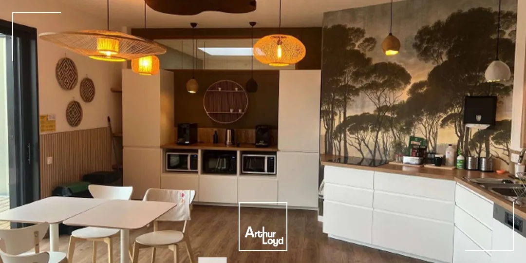 Bureaux - Vente - TASSIN LA DEMI LUNE - 69160 - 25-163.68 - 7727168