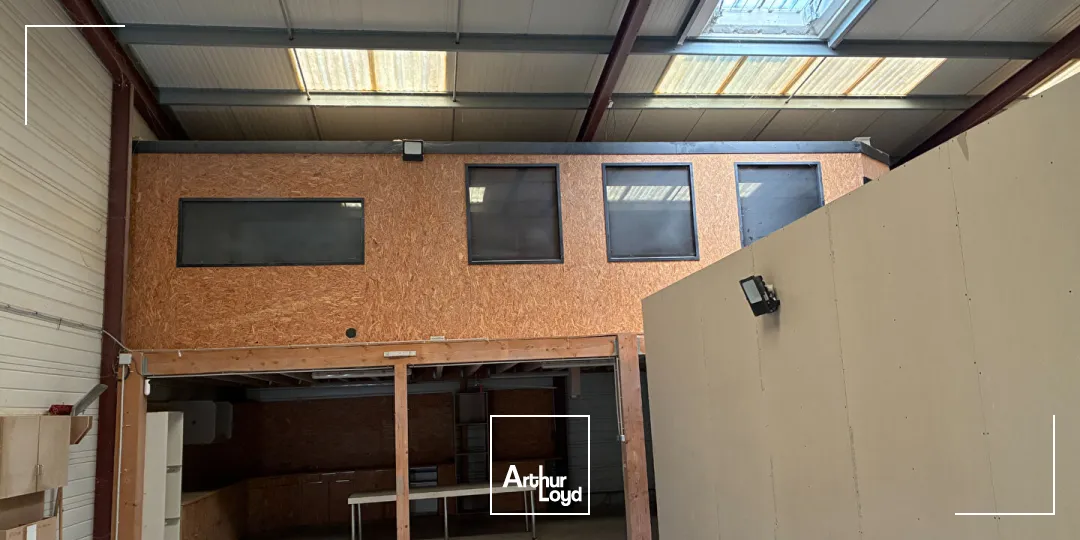 Locaux d'activité & Entrepôts - Location - LA JARRIE - 17220 - 255-255 - 7727248