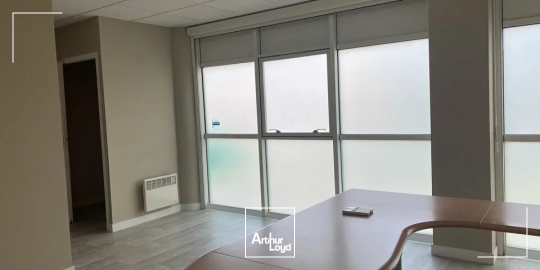 Bureaux - Location - CHALON SUR SAONE - 71100 - 70-70 - 7727375