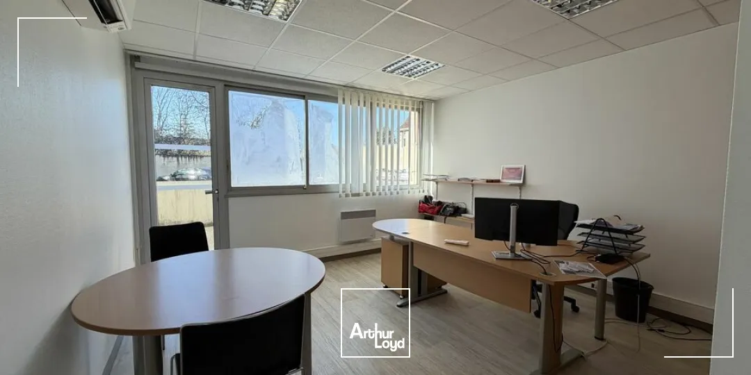 Locaux commerciaux - Location - POITIERS - 86000 - 118-118 - 7727487