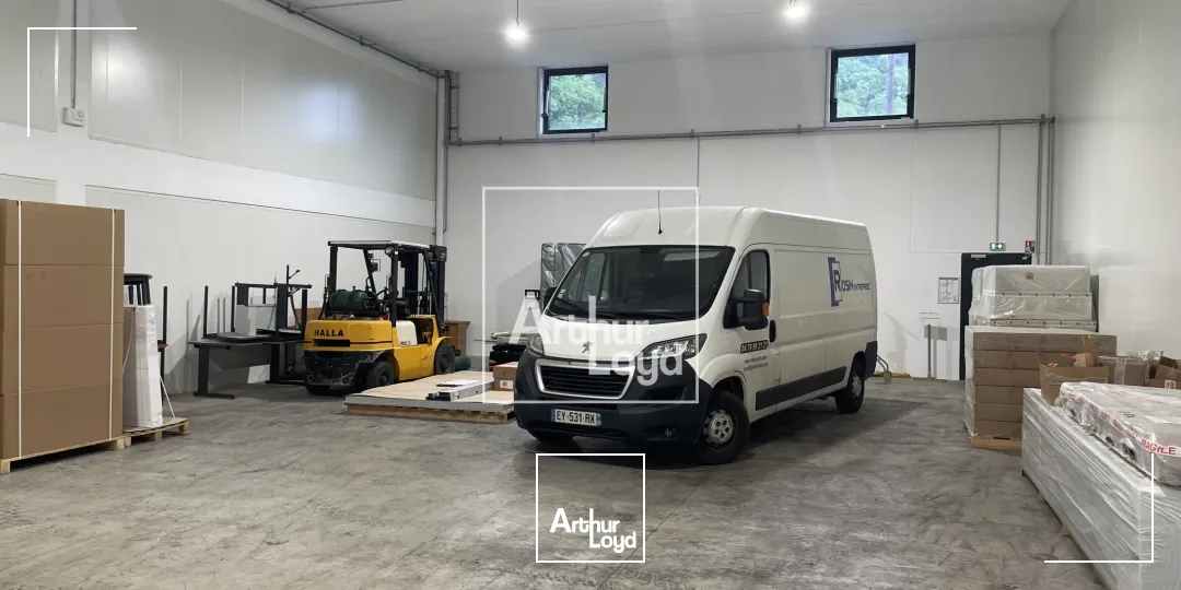 Locaux d'activité & Entrepôts - Location - VARCES ALLIERES ET RISSET - 38760 - 320-320 - 7727683