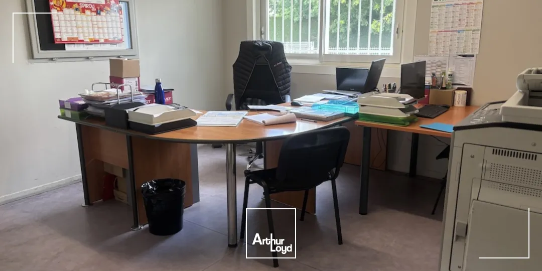 Locaux d'activité & Entrepôts - Location - SAINT ETIENNE - 42000 - 775-775 - 7727796