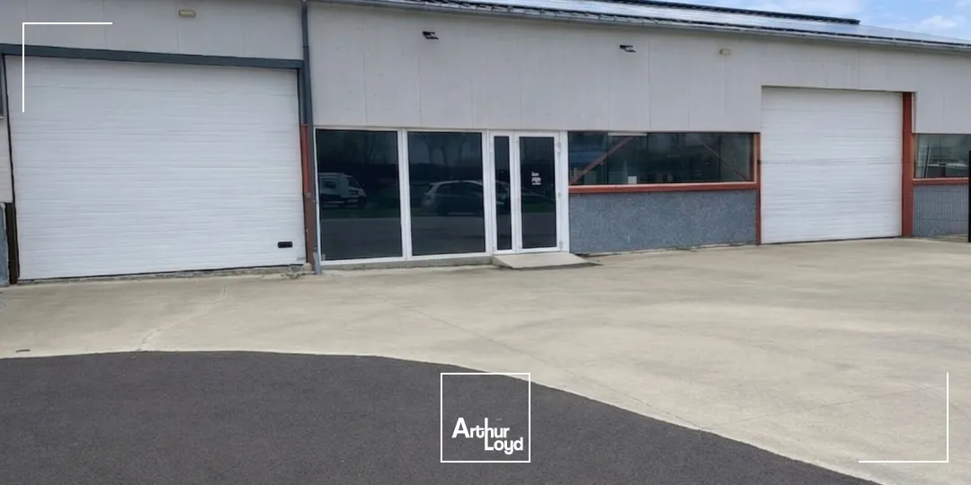 Locaux d'activité & Entrepôts - Location - EPERCIEUX SAINT PAUL - 42110 - 386.67-386.67 - 7727798