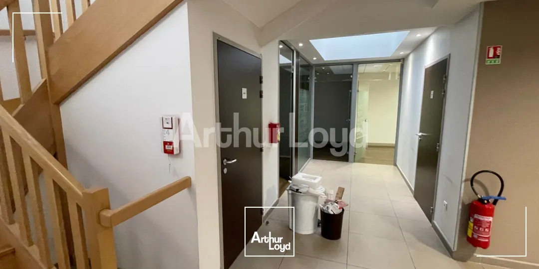 Bureaux - Vente - LOUVROIL - 59720 - 90-250 - 7727909