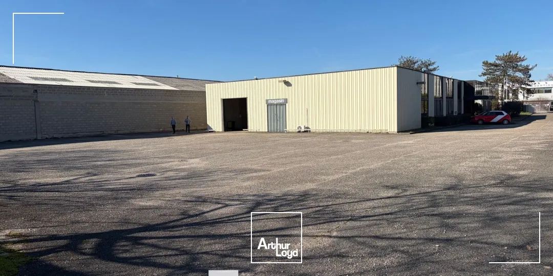 Locaux d'activité & Entrepôts - Location - VAULX EN VELIN - 69120 - 650-650 - 7728076