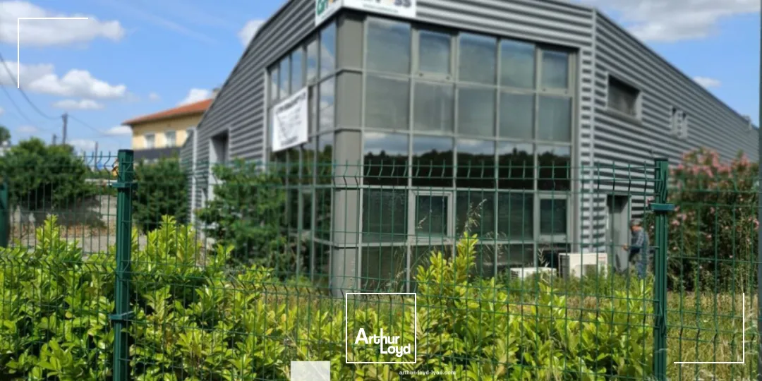 Locaux d'activité & Entrepôts - Location - SAINT GENIS LAVAL - 69230 - 650-650 - 7728088