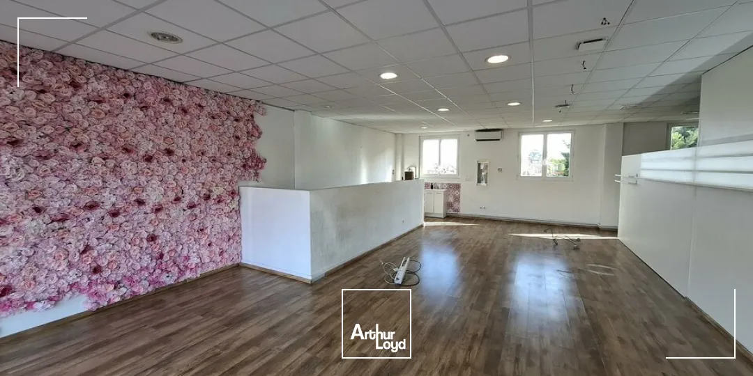 Locaux commerciaux - Location - CLERMONT FERRAND - 63100 - 142-142 - 7728214