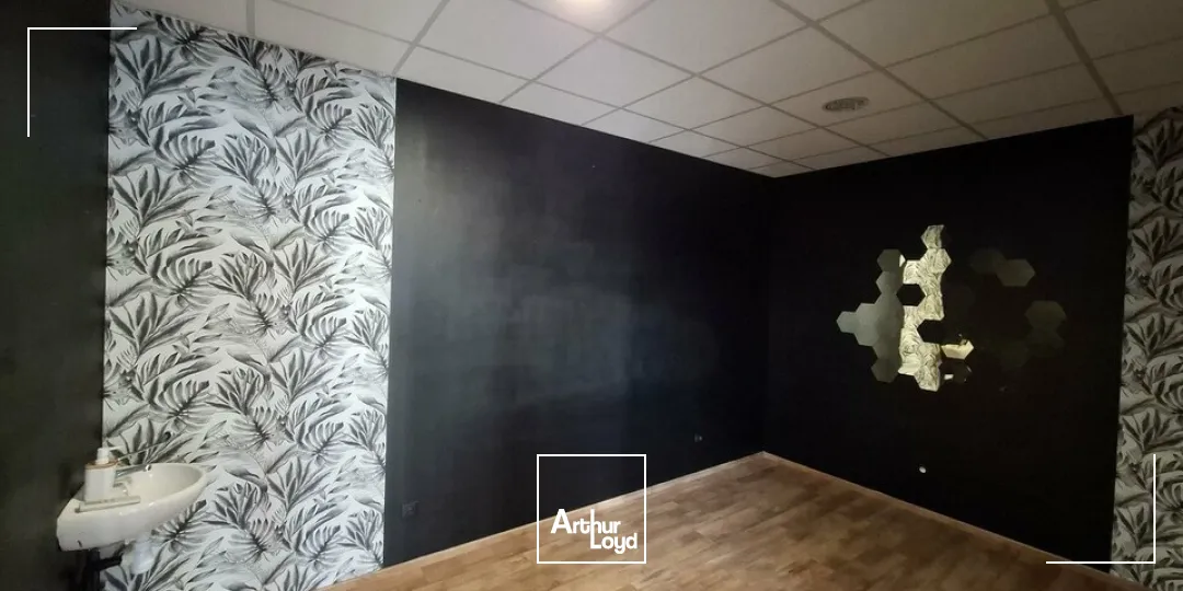 Locaux commerciaux - Location - CLERMONT FERRAND - 63100 - 142-142 - 7728216