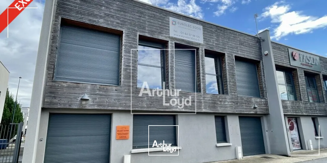 Locaux d'activité & Entrepôts - Location - SAINT PIERRE DU PERRAY - 91280 - 371-371 - 7728252