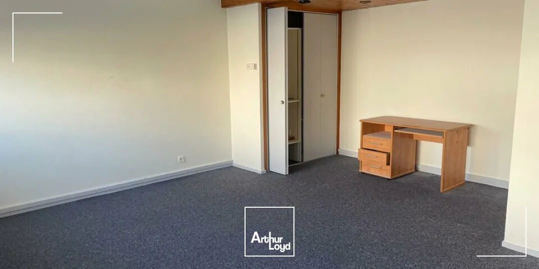 Locaux commerciaux - Location - LA ROCHE-SUR-YON - 85000 - 91-91 - 7728262