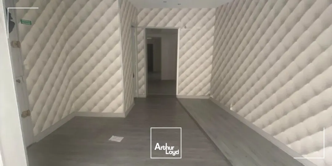 Locaux commerciaux - Location - SOISSONS - 02200 - 70-70 - 7728382