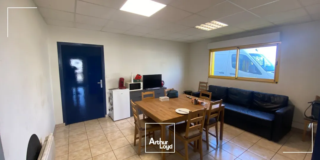 Locaux d'activité & Entrepôts - Location - CAUDAN - 56850 - 180-180 - 7728424