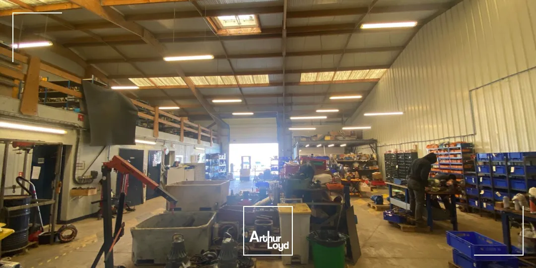 Locaux d'activité & Entrepôts - Location - CAUDAN - 56850 - 180-180 - 7728428
