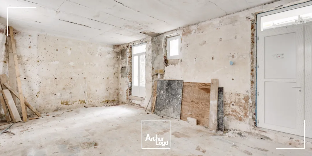 Bureaux - Vente - PARIS - 75018 - 99.35-99.35 - 7728573