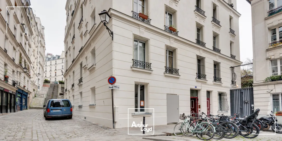 Bureaux - Vente - PARIS - 75018 - 99.35-99.35 - 7728574
