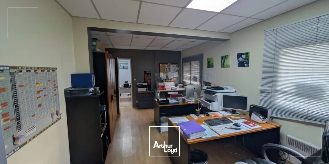 Locaux d'activité & Entrepôts - Vente - BEAUMONT SUR OISE - 95260 - 410-410 - 7728689