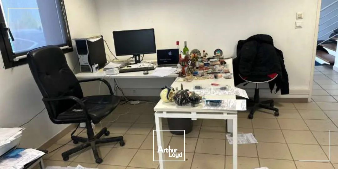 Locaux d'activité & Entrepôts - Location - LOUVRES - 95380 - 3374-3374 - 7728756