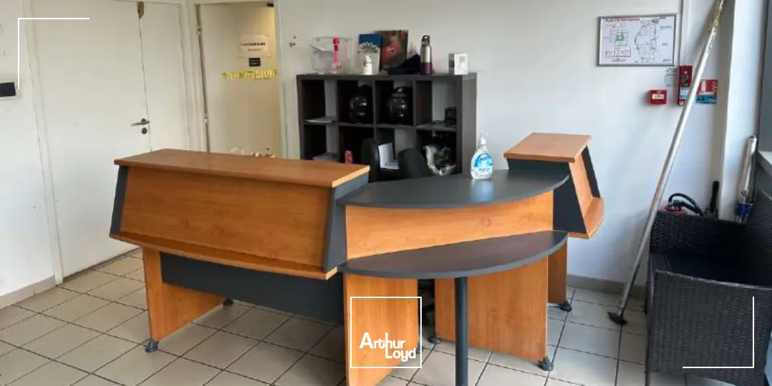 Locaux d'activité & Entrepôts - Location - LOUVRES - 95380 - 3374-3374 - 7728757