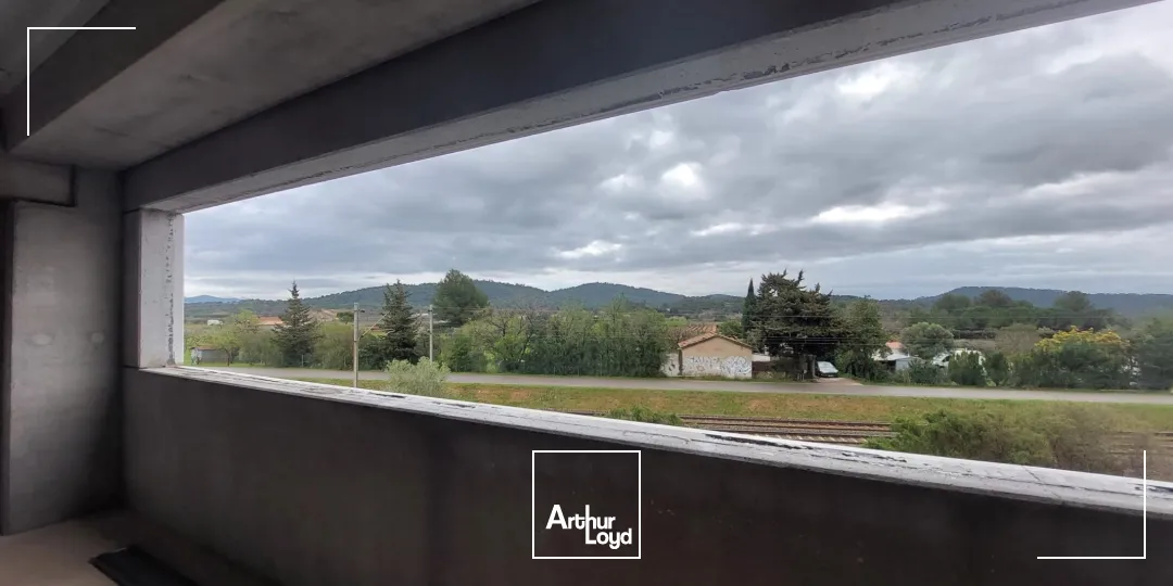 Locaux d'activité & Entrepôts - Location - CUERS - 83390 - 281-562 - 7728784