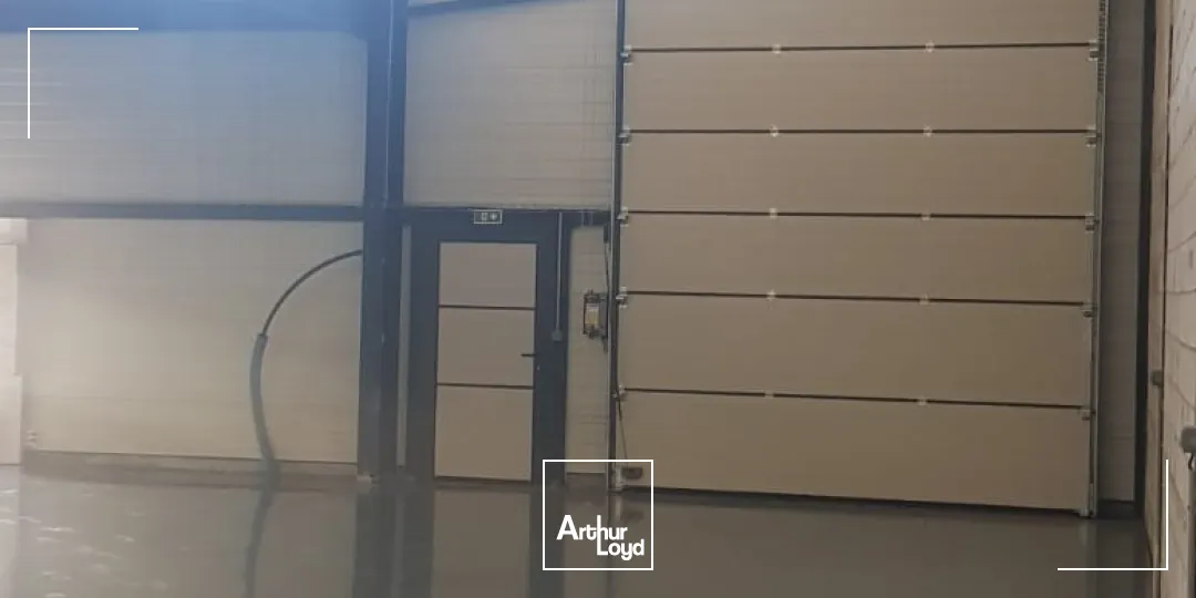 Locaux d'activité & Entrepôts - Location - SIGNES - 83870 - 231-231 - 7728788