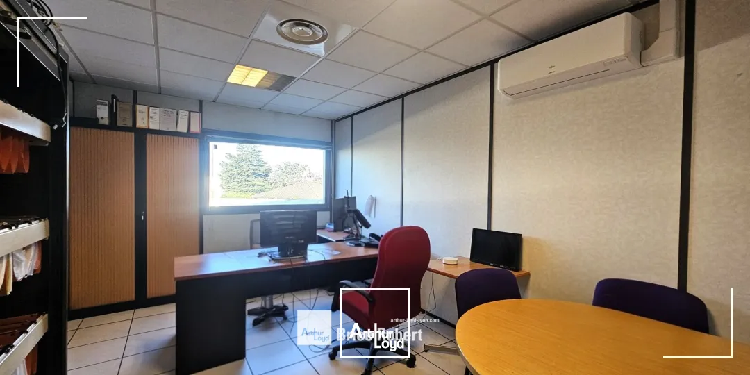 Bureaux - Location - VAULX EN VELIN - 69120 - 140-140 - 7728947