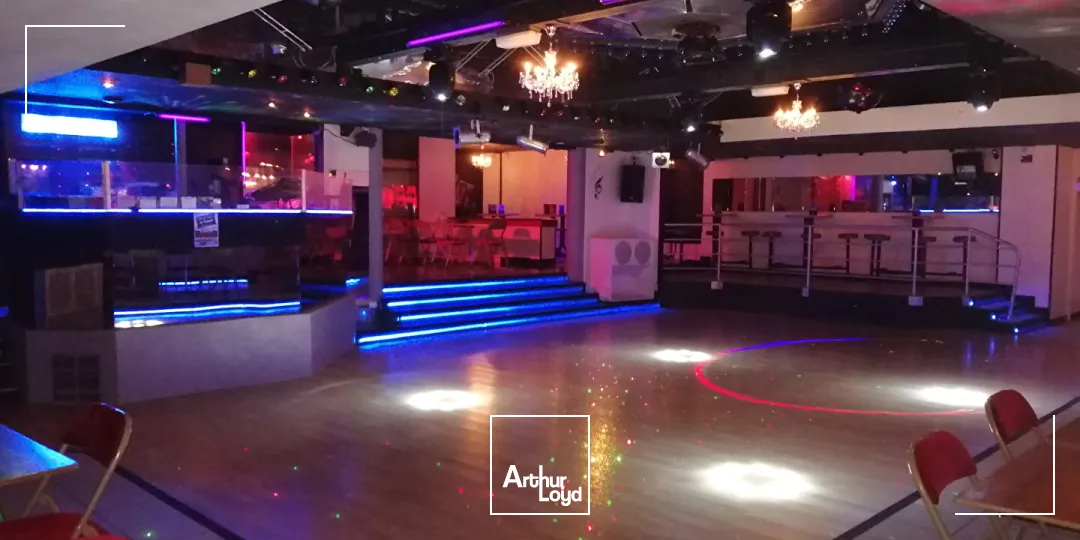 Locaux commerciaux - Location - SAINT LEONARD DE NOBLAT - 87400 - 454-454 - 7729040