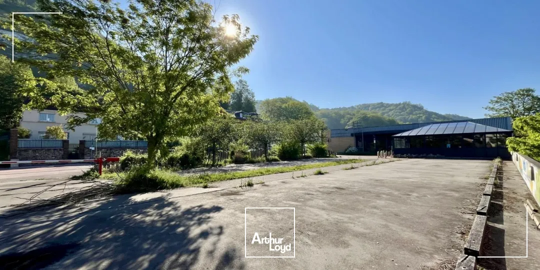 Locaux commerciaux - Location - AMFREVILLE LA MI VOIE - 76920 - 280-700 - 7730713