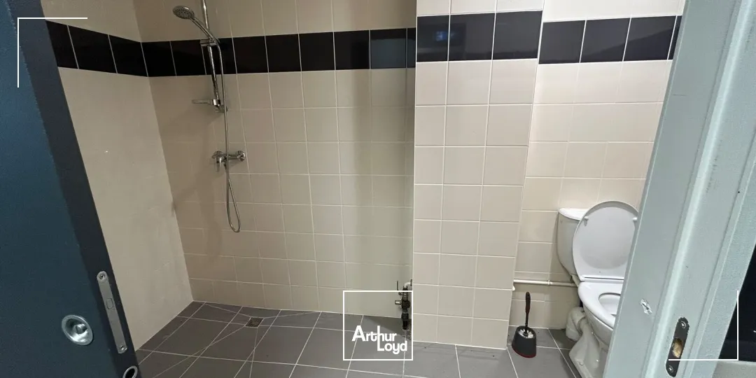 Locaux d'activité & Entrepôts - Location - REZE - 44400 - 183-183 - 7730791