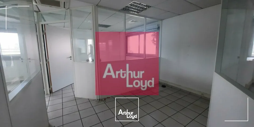 Locaux d'activité & Entrepôts - Vente - PONT-DU-CHÂTEAU - 63430 - 2500-2500 - 7731142