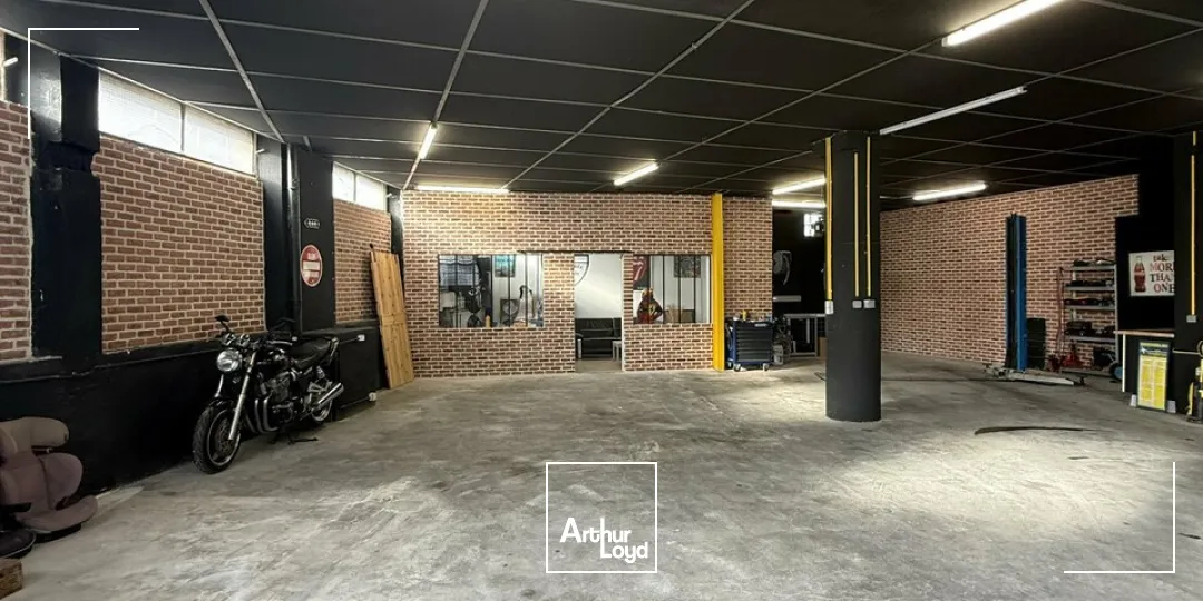 Locaux d'activité & Entrepôts - Vente - BRIVE-LA-GAILLARDE - 19100 - 323-323 - 7731198