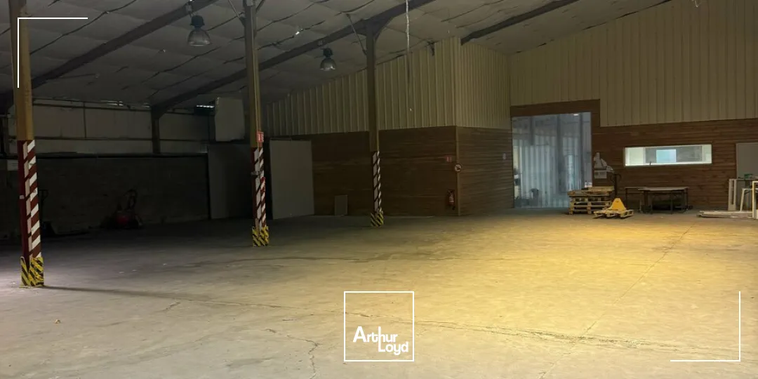 Bureaux - Location - SAINT PANTALEON DE LARCHE - 19600 - 680-680 - 7731258