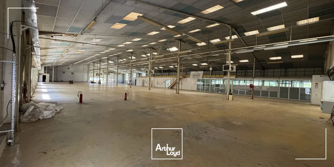 Locaux d'activité & Entrepôts - Location - SOUILLAC - 46200 - 3000-3000 - 7731326