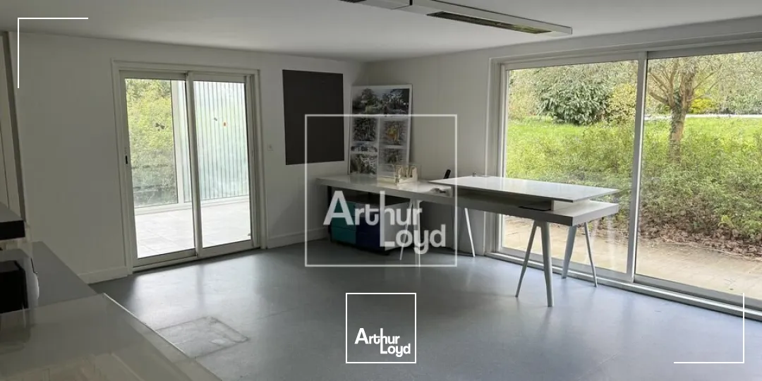 Locaux d'activité & Entrepôts - Vente - DAMMARIE-LES-LYS - 77190 - 260-260 - 7731404