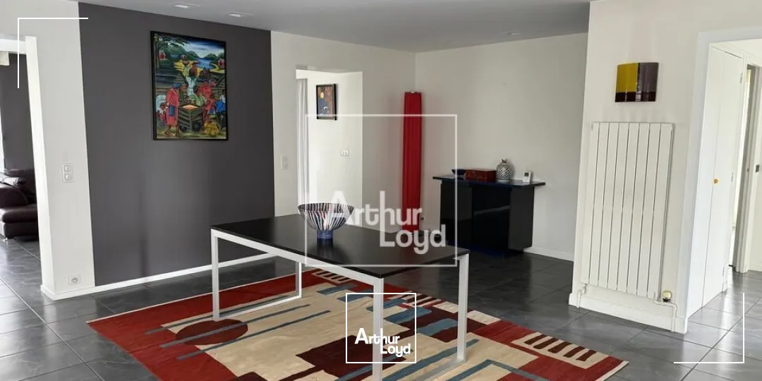 Locaux d'activité & Entrepôts - Vente - DAMMARIE-LES-LYS - 77190 - 260-260 - 7731401