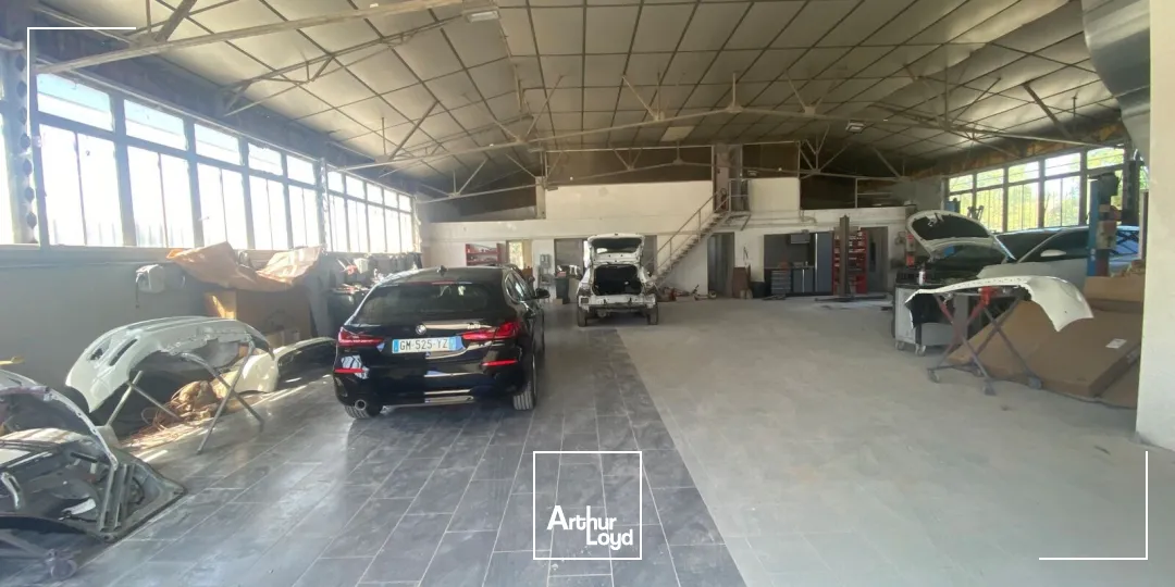 Locaux d'activité & Entrepôts - Vente - GRANS - 13450 - 380-380 - 7731519